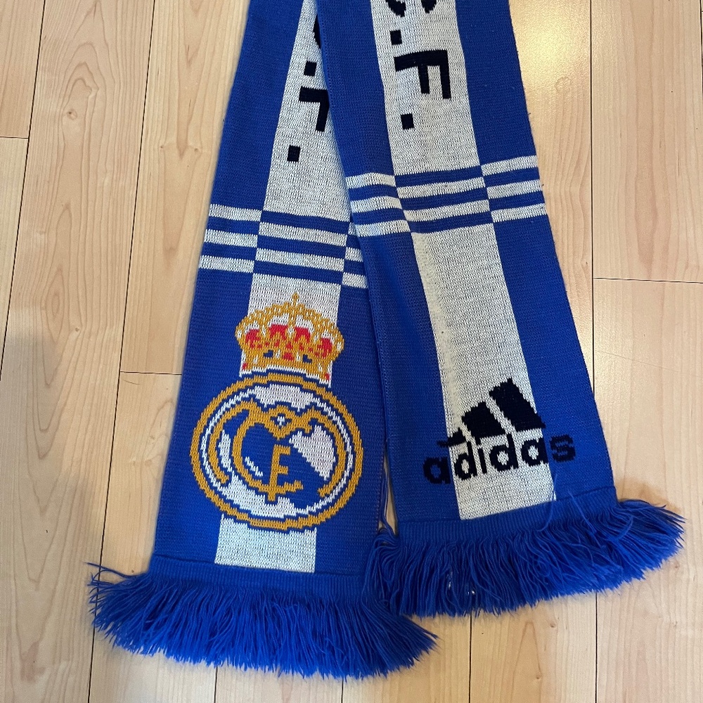 Adidas Real Madrid scarf.